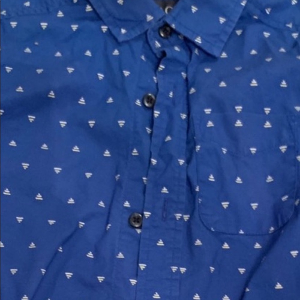 5/$20 The children’s Place shirt